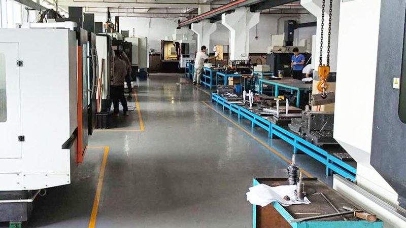 医疗精密模具与普通模具：本质区别与关键考量